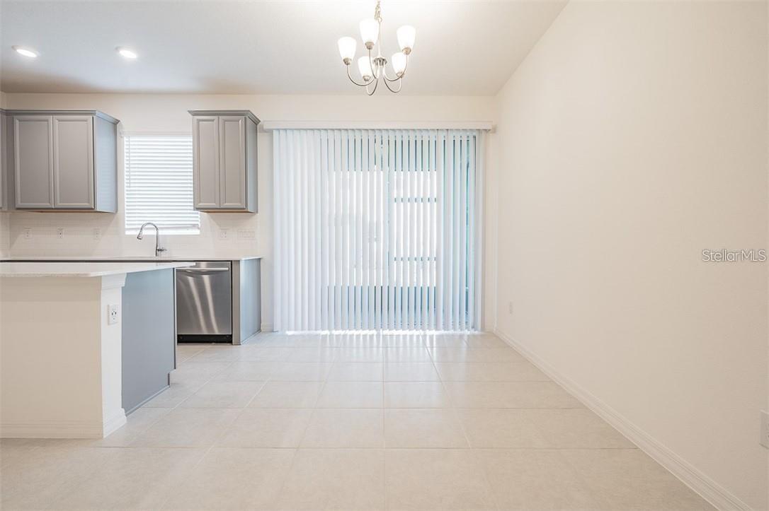 FISHHAWK RANCH WEST TWNHMS - Residential Lease