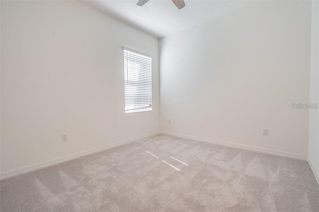 FISHHAWK RANCH WEST TWNHMS - Residential Lease