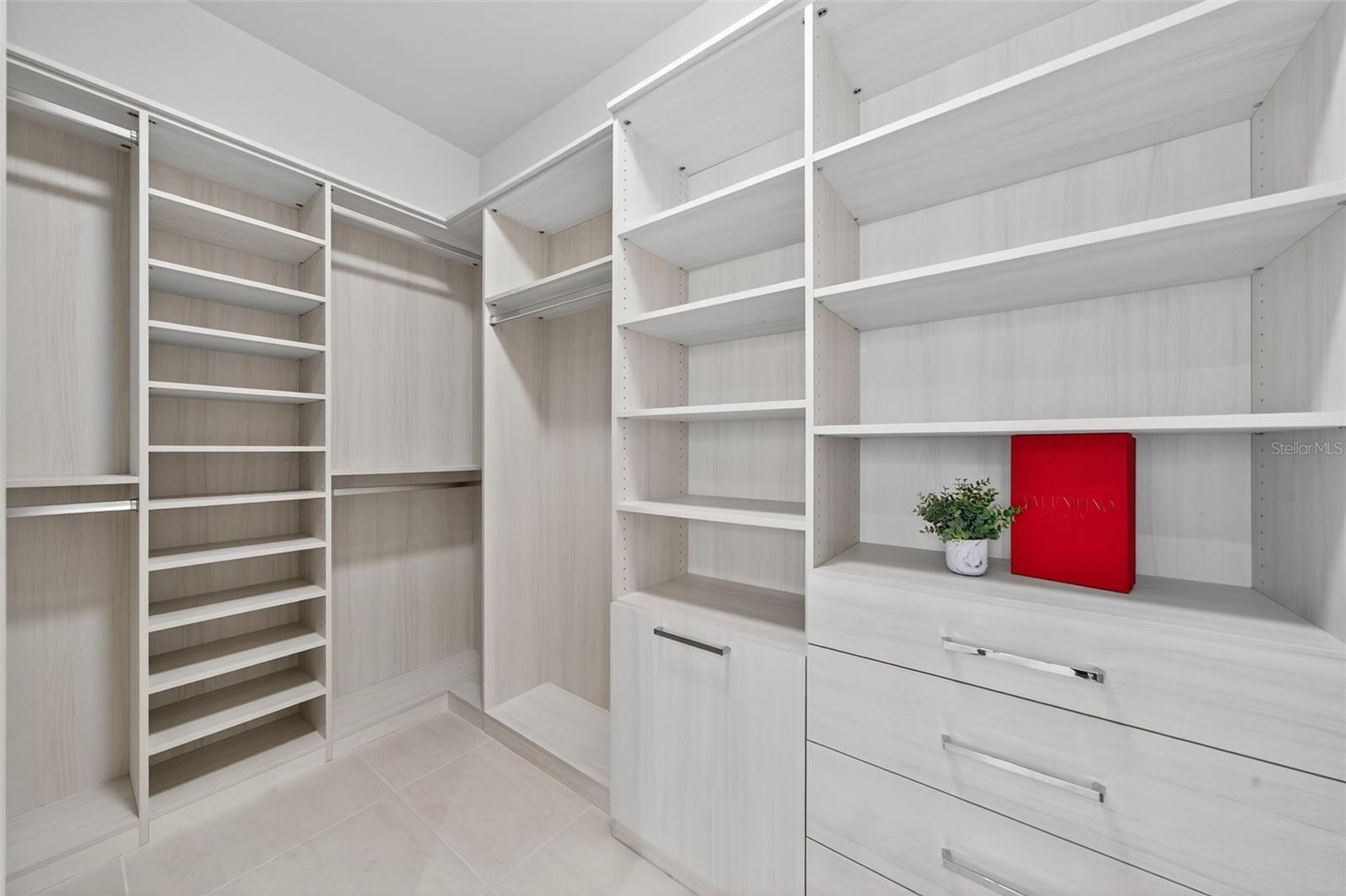 ST. REGIS LONGBOAT KEY - Residential