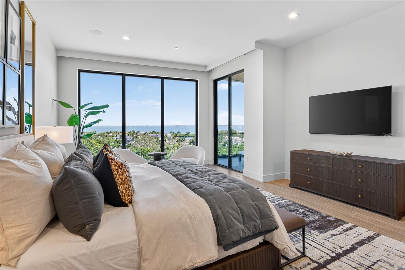 ST. REGIS LONGBOAT KEY - Residential