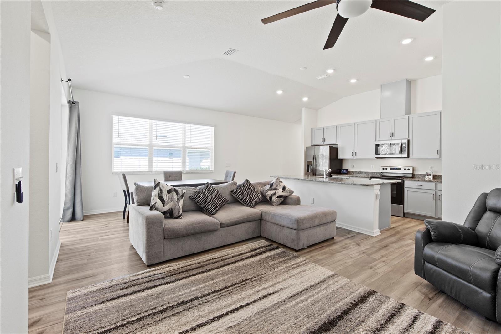 HERON BAY - Residential