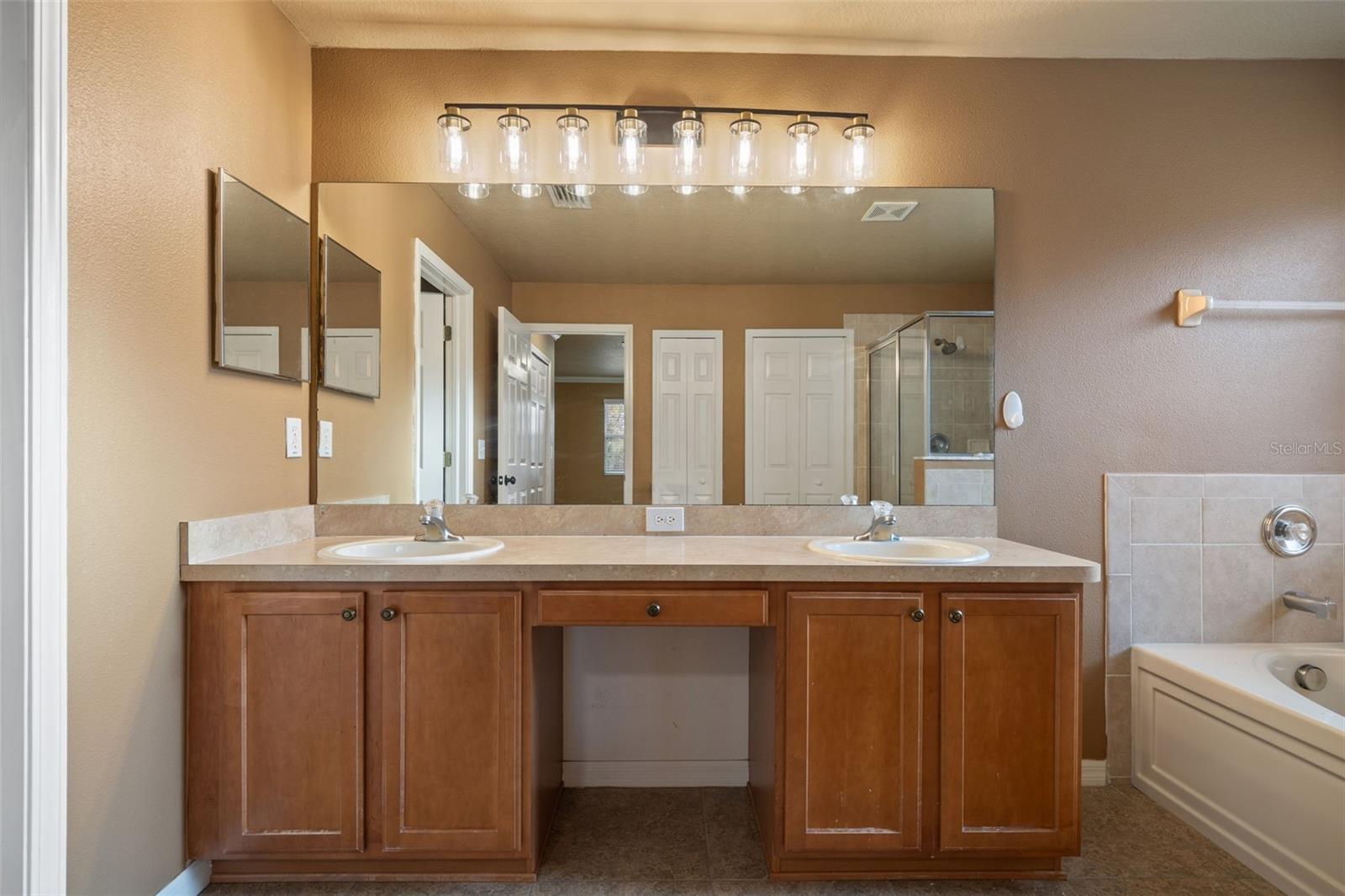 VERANDAHS - Residential