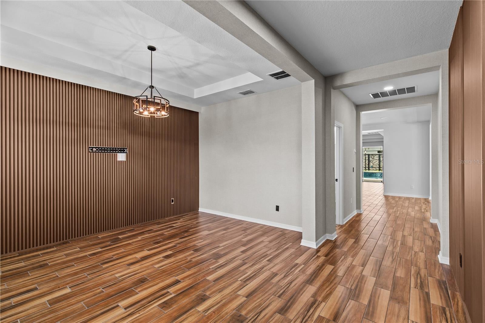 14776 MAGNOLIA RIDGE LOOP