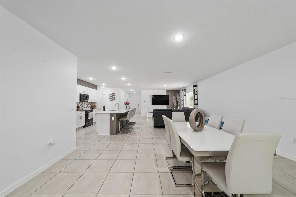Photo of 1383 Levy Bend Drive, Kissimmee, FL 34744 (MLS # O6400373)