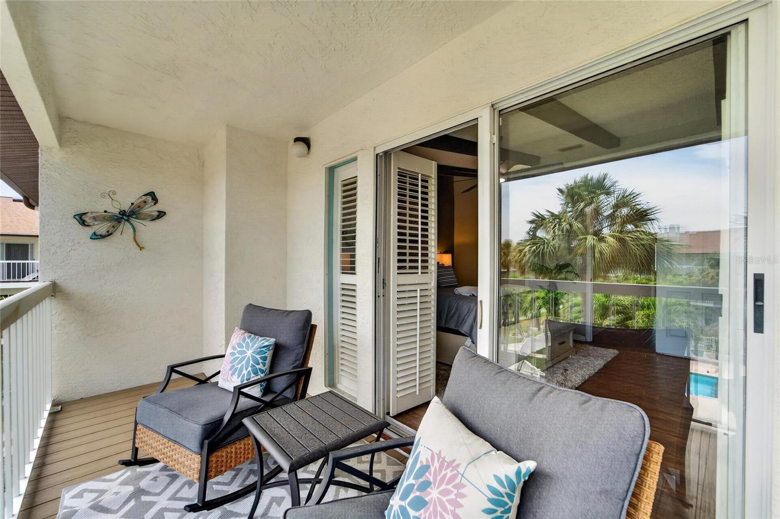 PALMS OF TIERRA - Residential