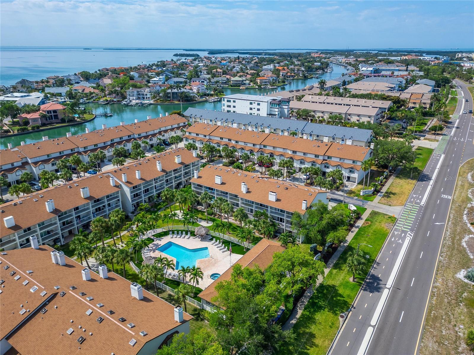 PALMS OF TIERRA - Residential