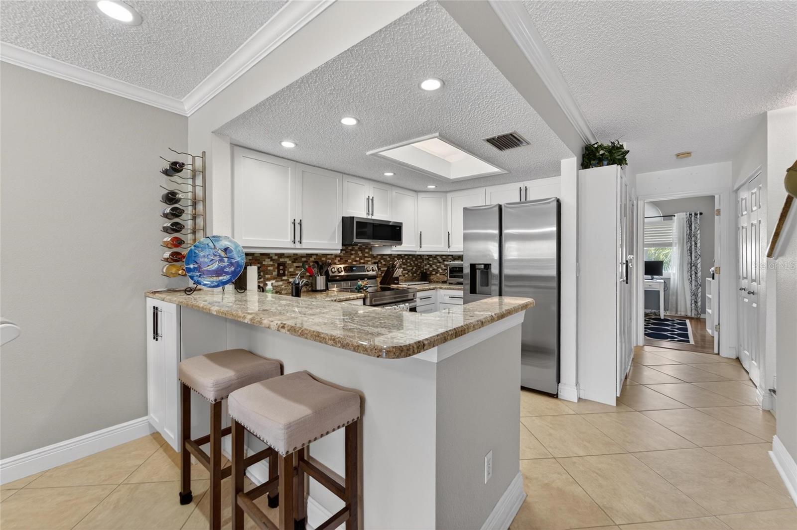 PALMS OF TIERRA - Residential