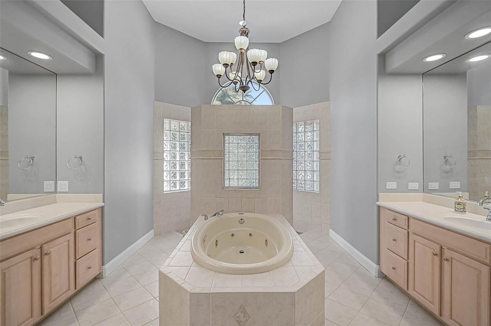 OAKS 2 PH 4-C PT 3 - Residential