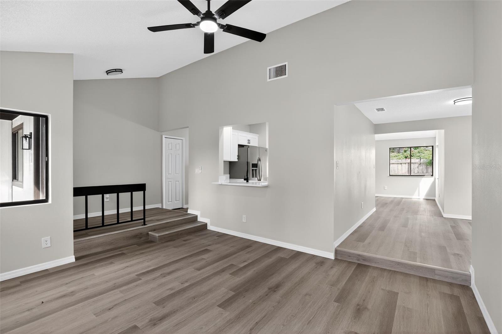 3441 CALGARY LANE