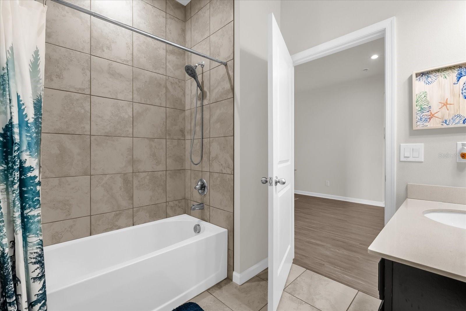 KENSINGTON RESERVE PH III - Residential