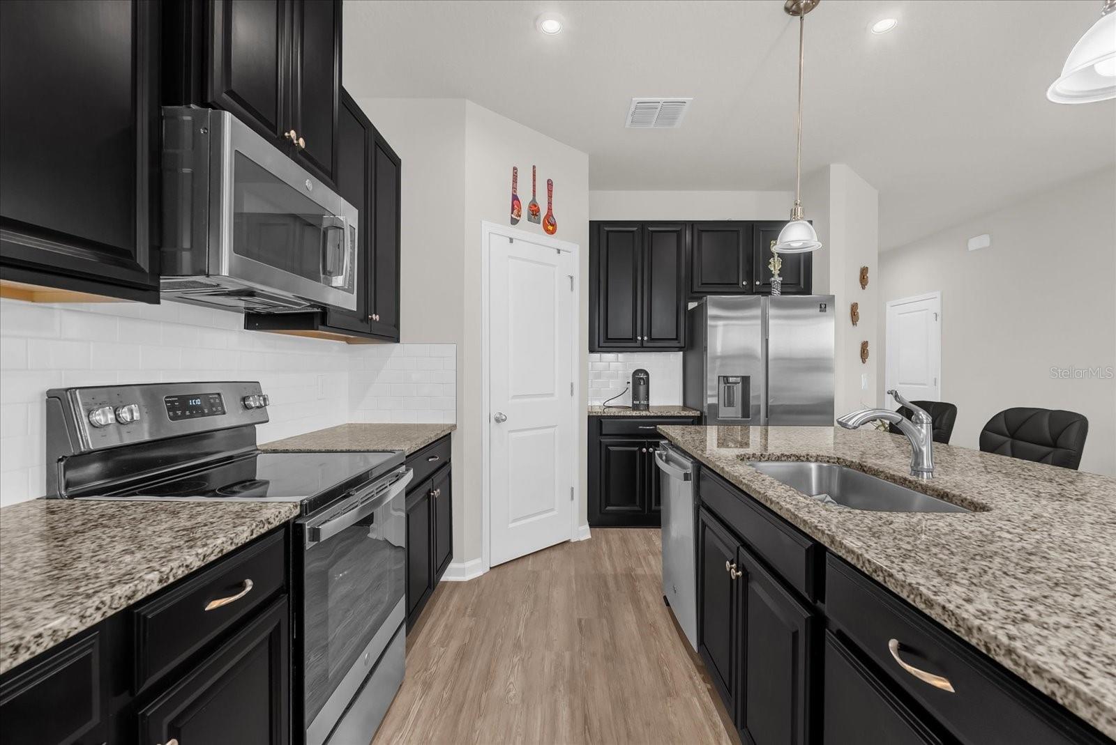 KENSINGTON RESERVE PH III - Residential