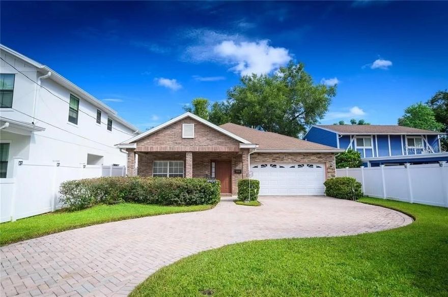 Located on a prime location with easy to access to I-4, 408, and all major highways within the Orlando area. Close proximity to the beautiful
Lake Eola and Lake Underhill, and Downtown Orlando is less than 2 miles away. This home features a renovated kitchen with granite
countertops, 48-inch cabinets, new luxury vinyl plank flooring, a high-end HVAC system that is only a couple years old, and vinyl PVC fence for
privacy!