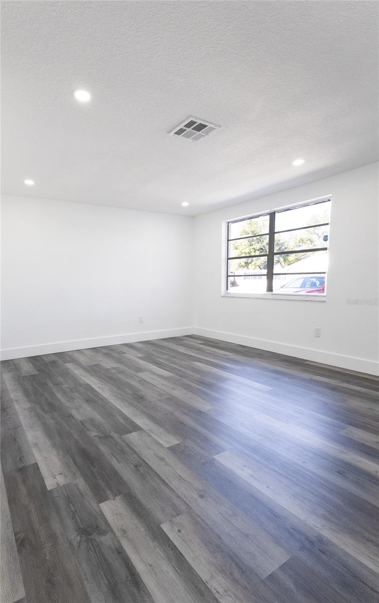 WEST PORT - Residential