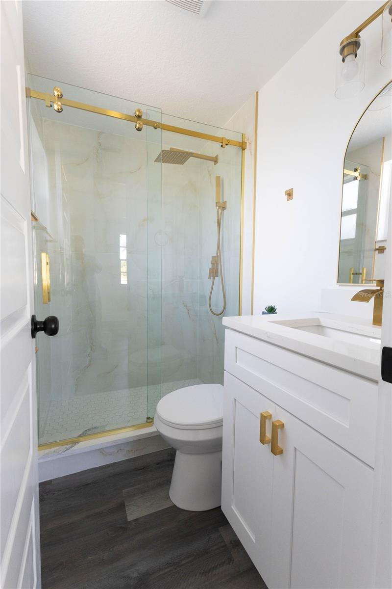 WEST PORT - Residential