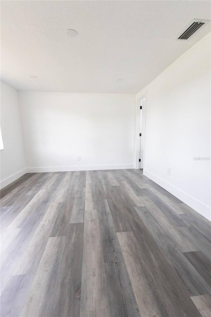 WEST PORT - Residential