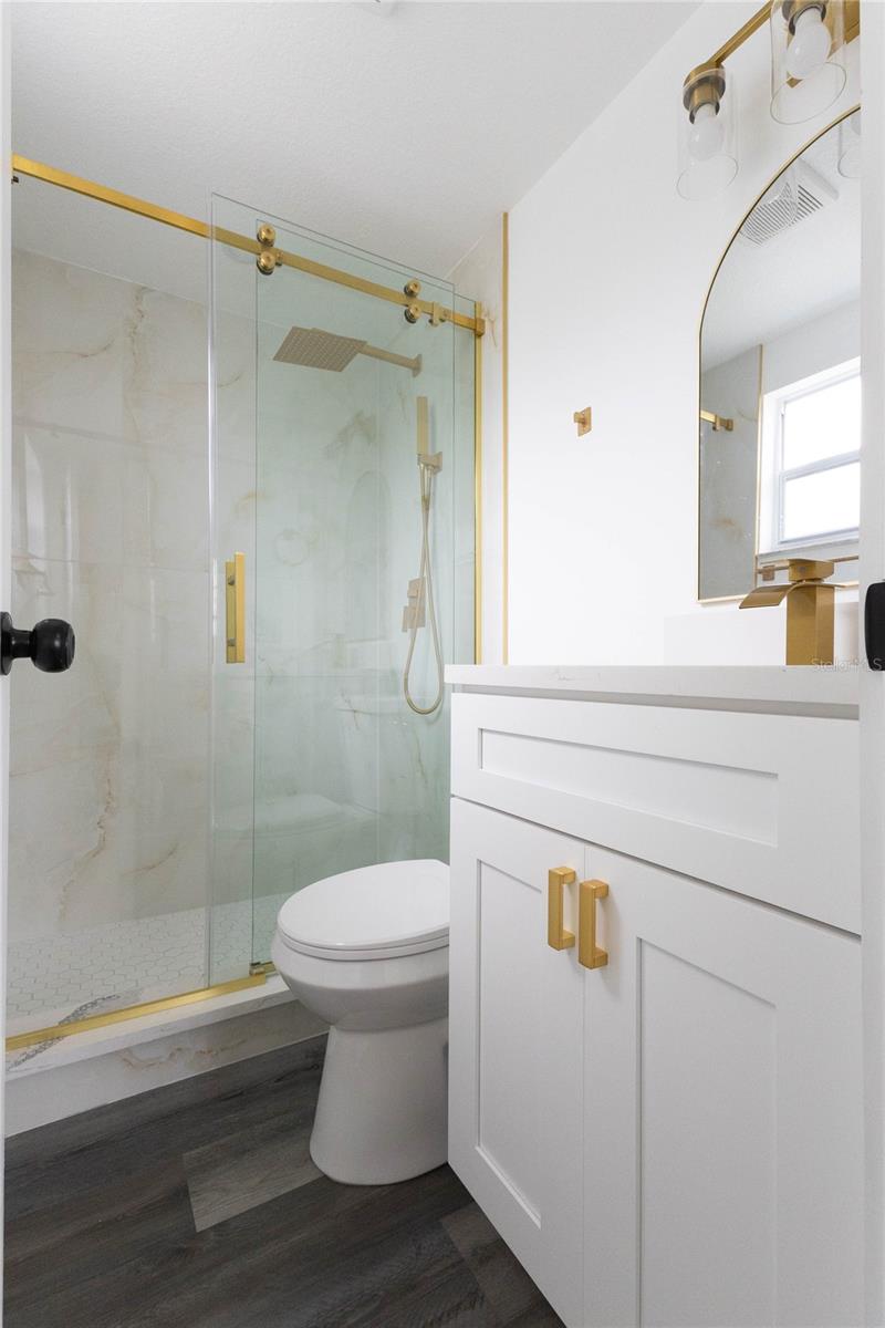 WEST PORT - Residential