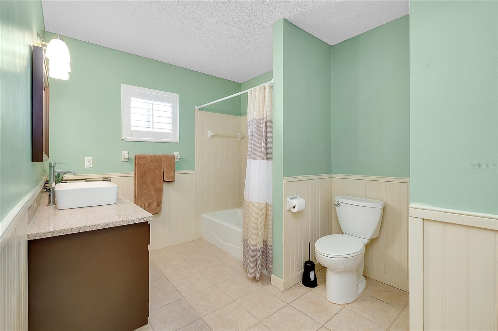 CIRCLE WOODS OF VENICE 1 - Residential