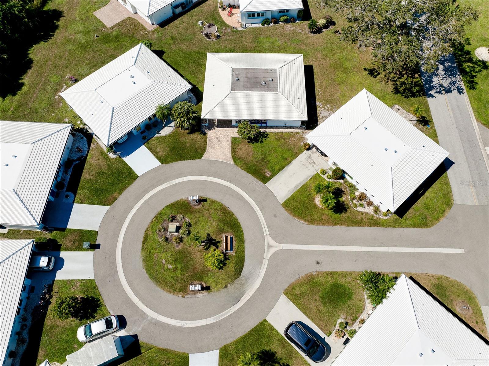 CIRCLE WOODS OF VENICE 1 - Residential