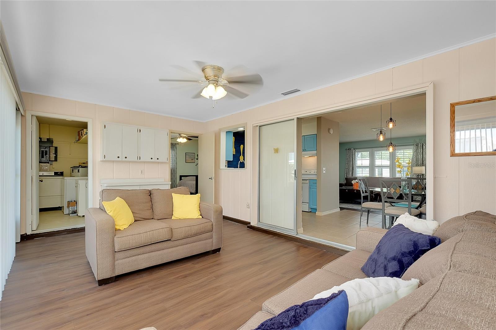 CIRCLE WOODS OF VENICE 1 - Residential