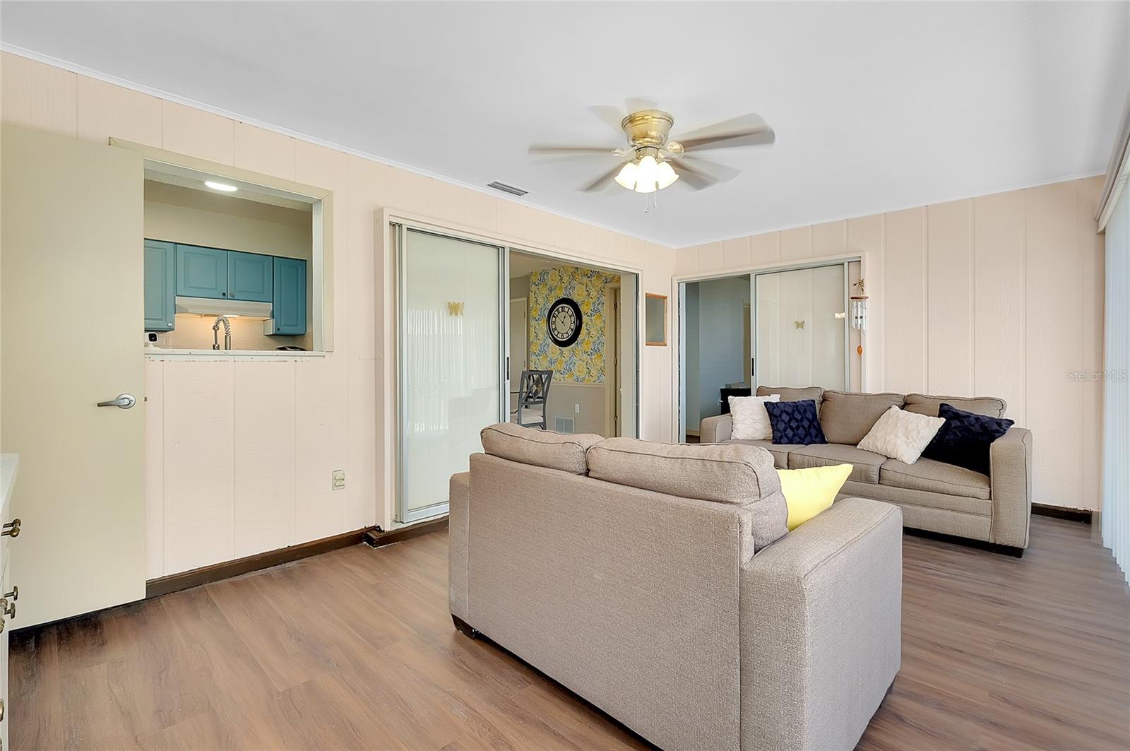 CIRCLE WOODS OF VENICE 1 - Residential