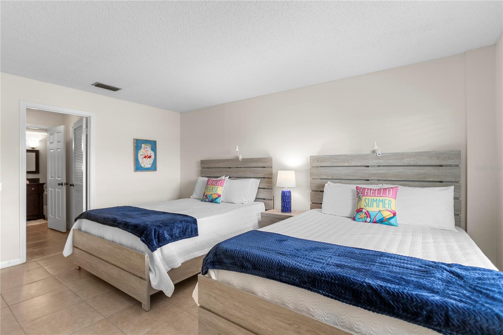 SEAGATE CONDO - Residential