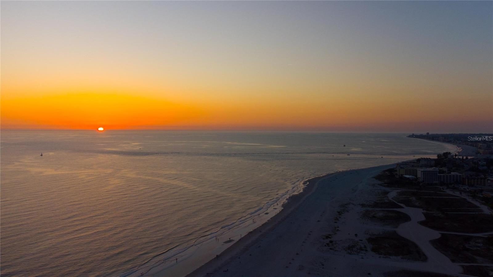 SEAGATE CONDO - Residential