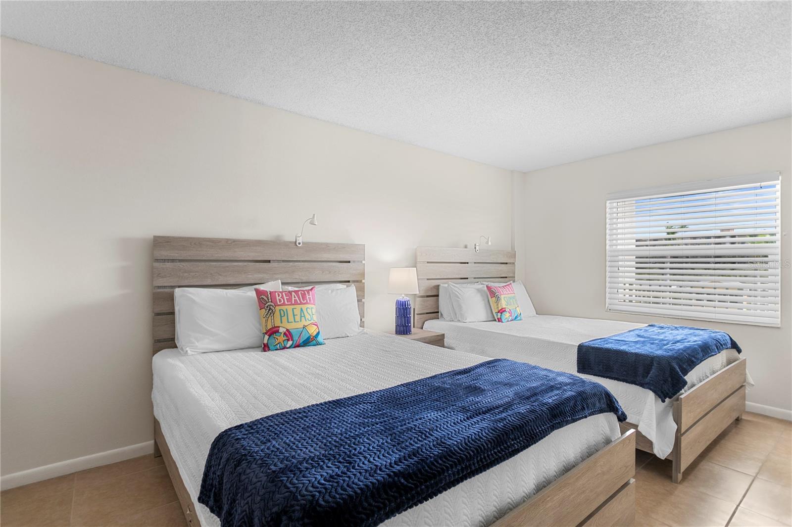 SEAGATE CONDO - Residential