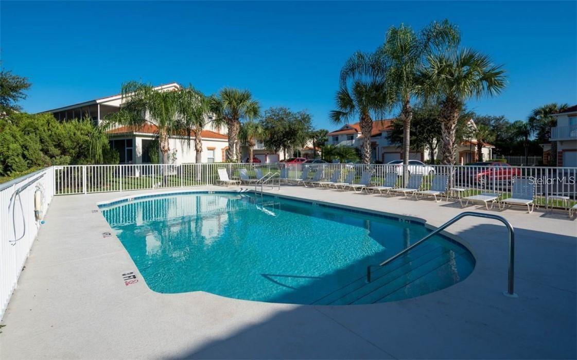 PALM GROVE - Residential