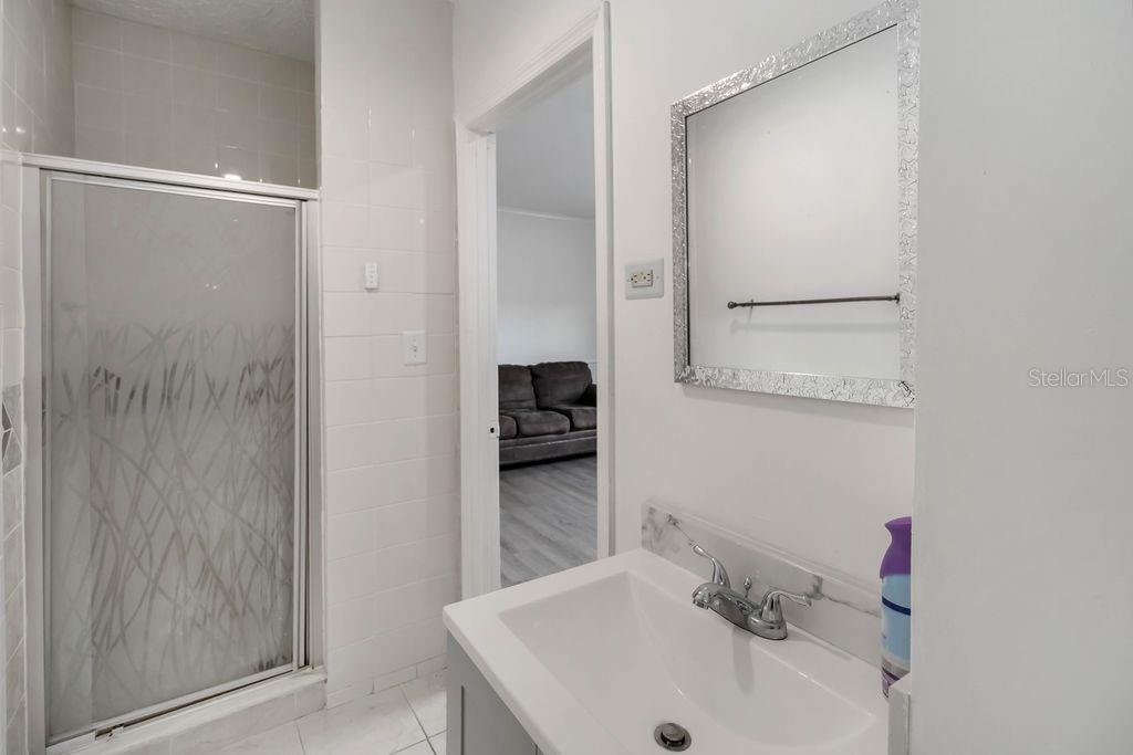 BVL UNIT 10 2ND ADD - Residential Lease