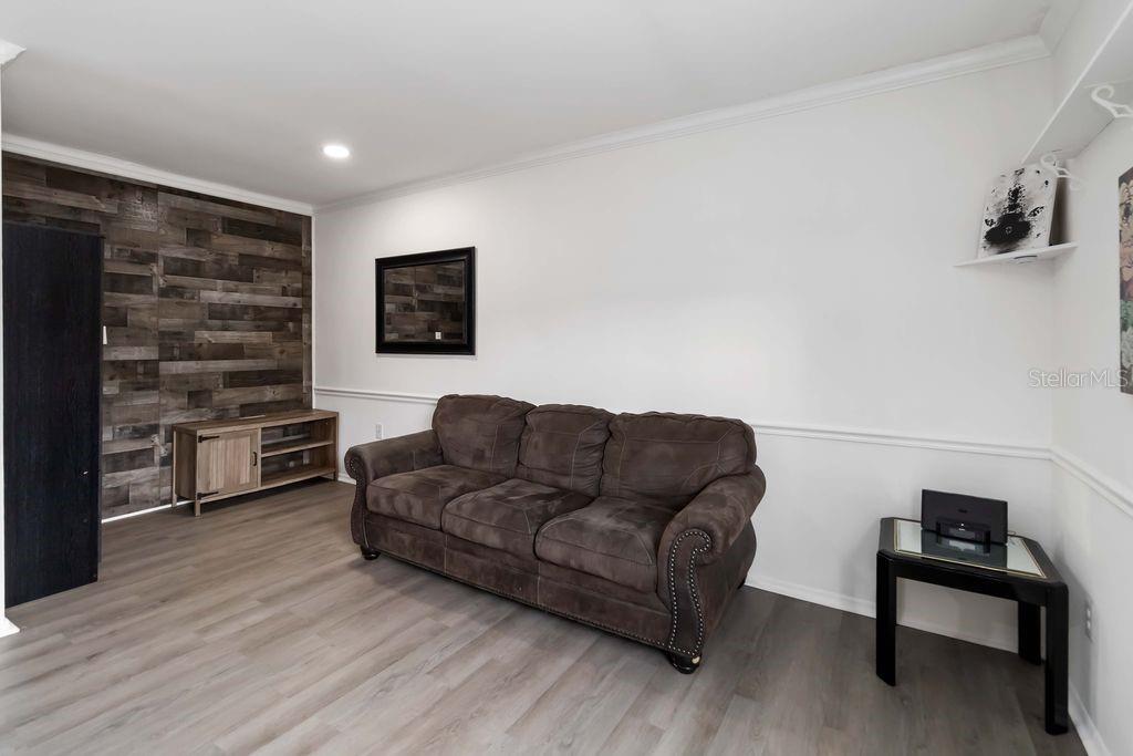 BVL UNIT 10 2ND ADD - Residential Lease