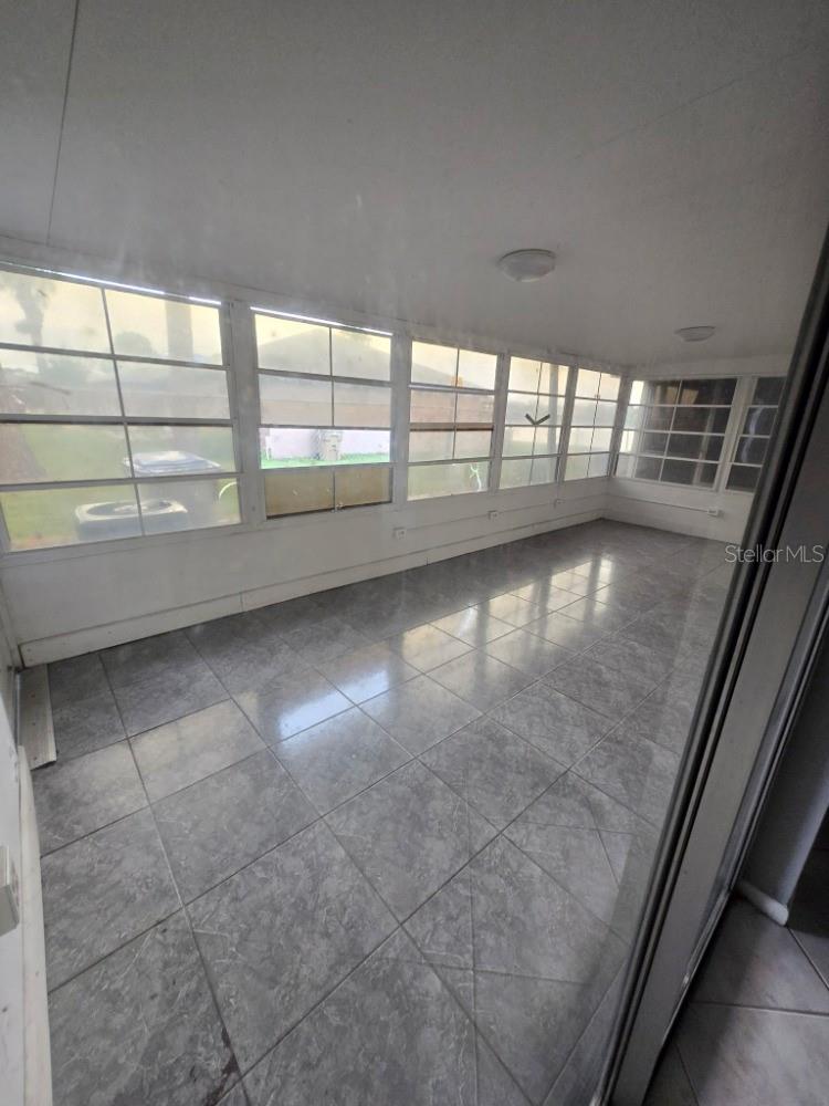 MARBRISA VILLAS - Residential Lease