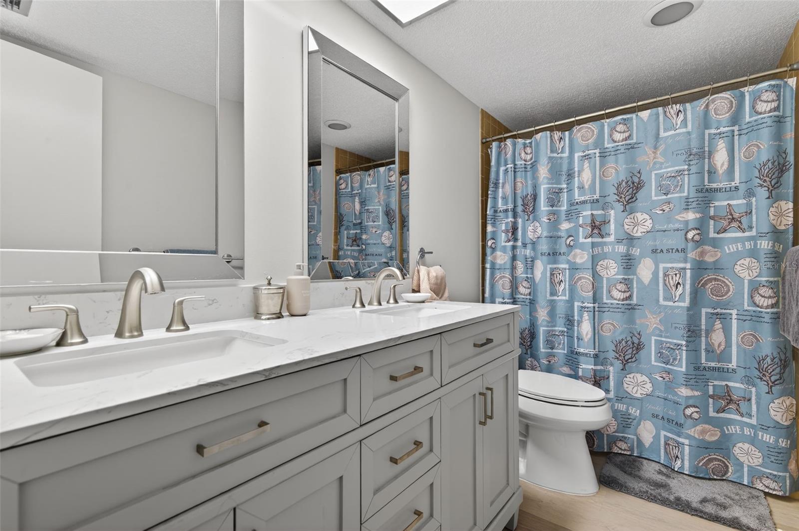 ISLAND TOWERS - Residential Lease