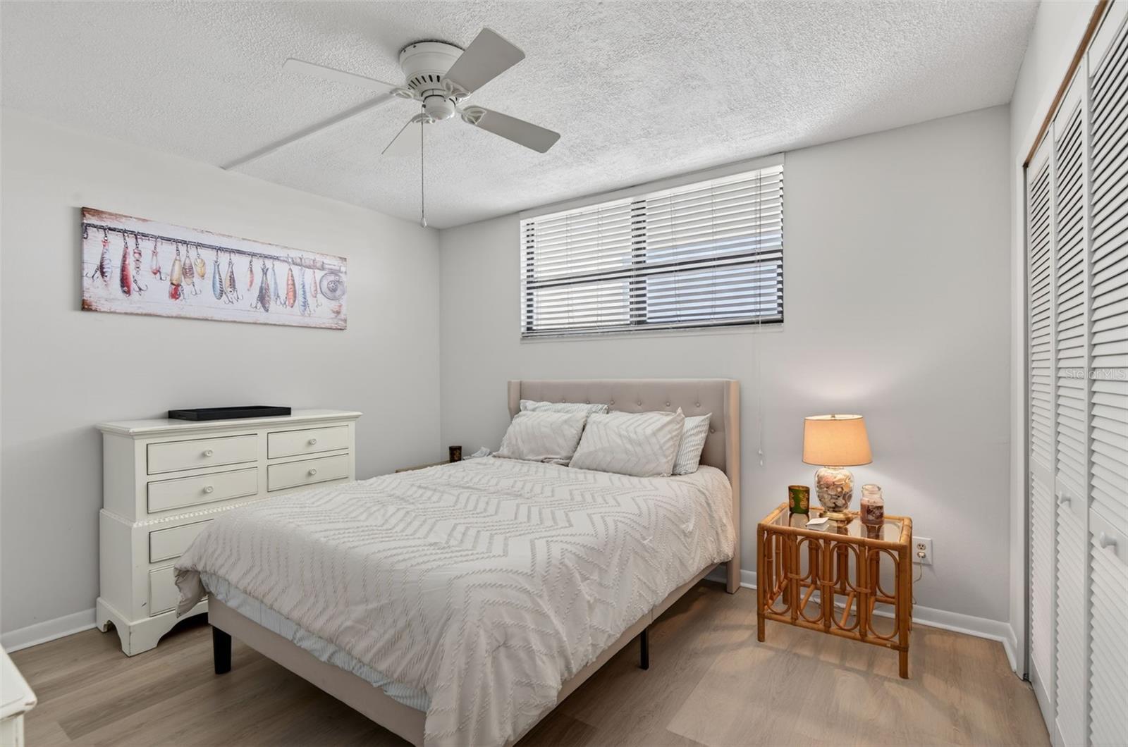 ISLAND TOWERS - Residential Lease