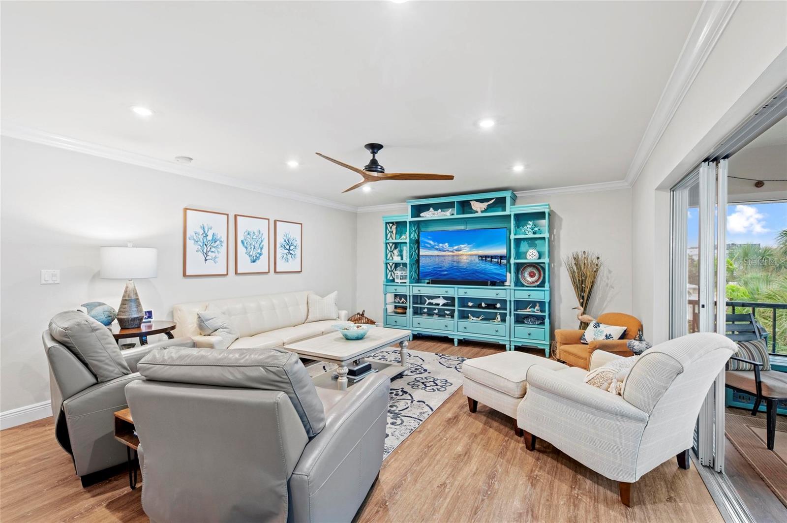 101 WHISPERING SANDS DRIVE 307