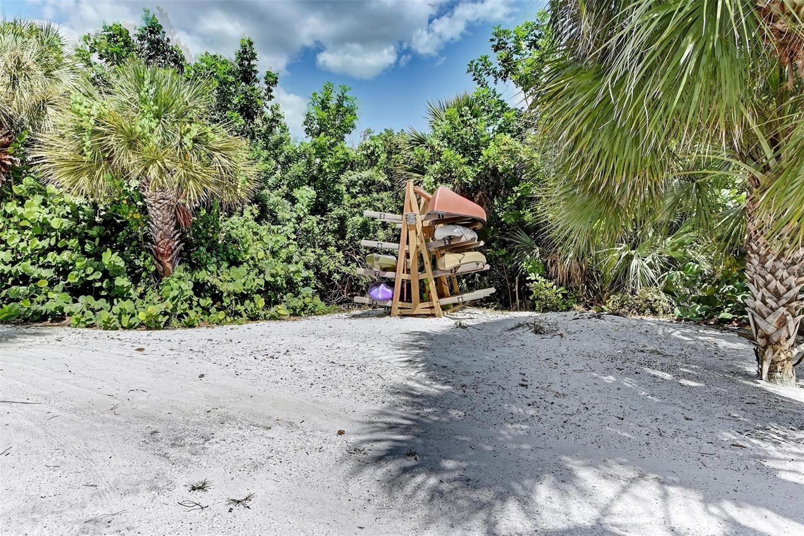 WHISPERING SANDS SEC 3 - Residential