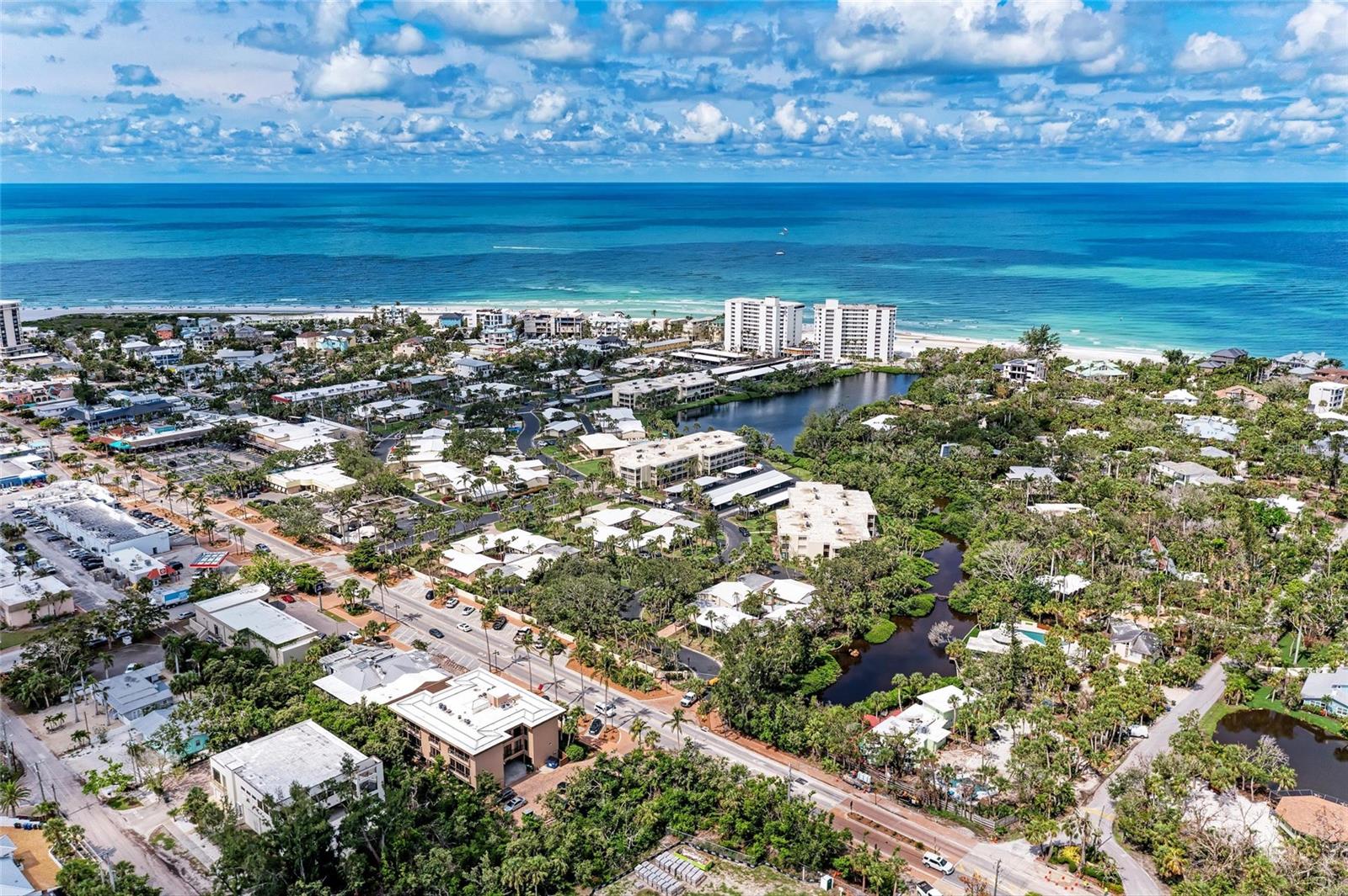 WHISPERING SANDS SEC 3 - Residential