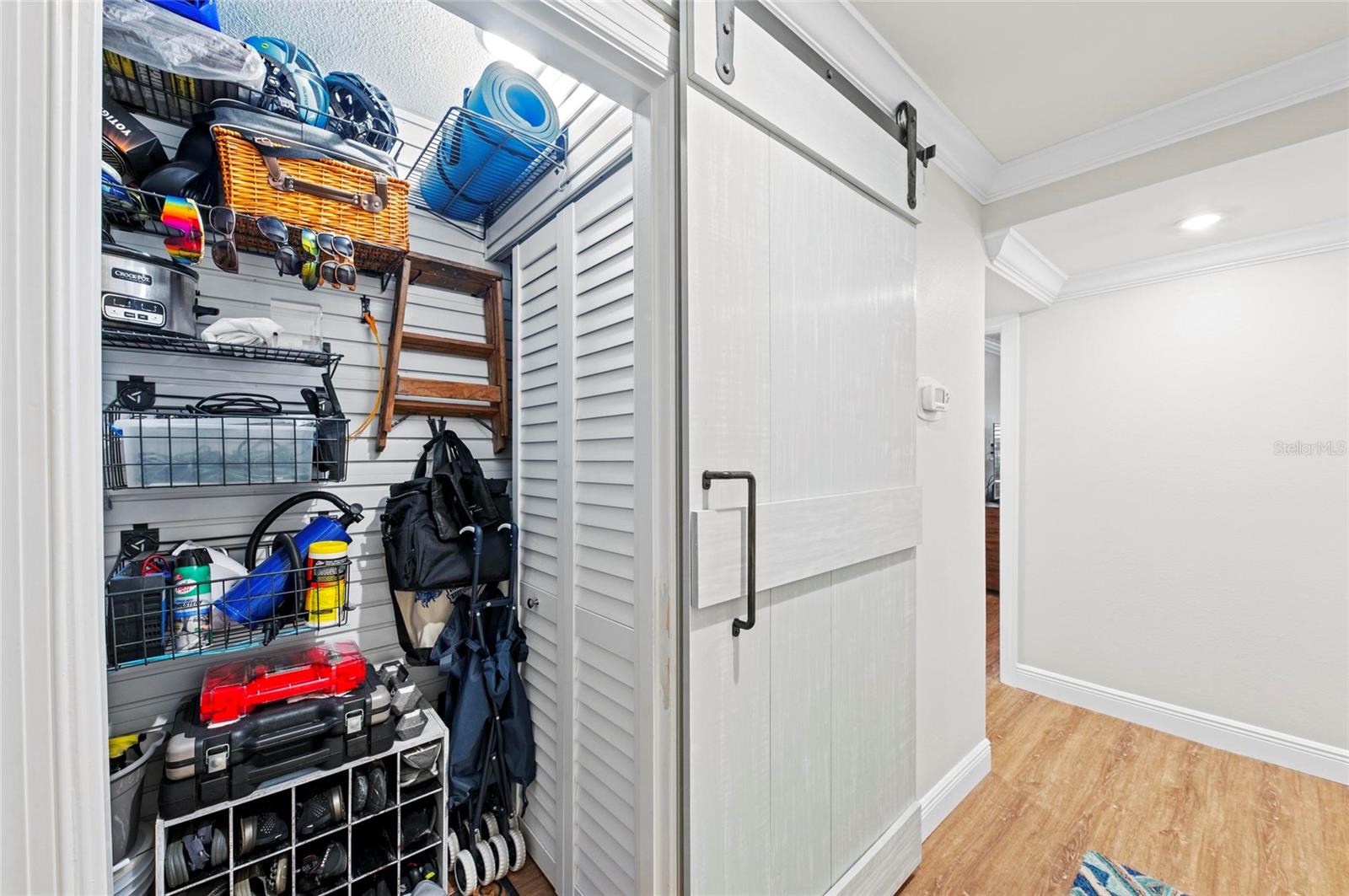 WHISPERING SANDS SEC 3 - Residential