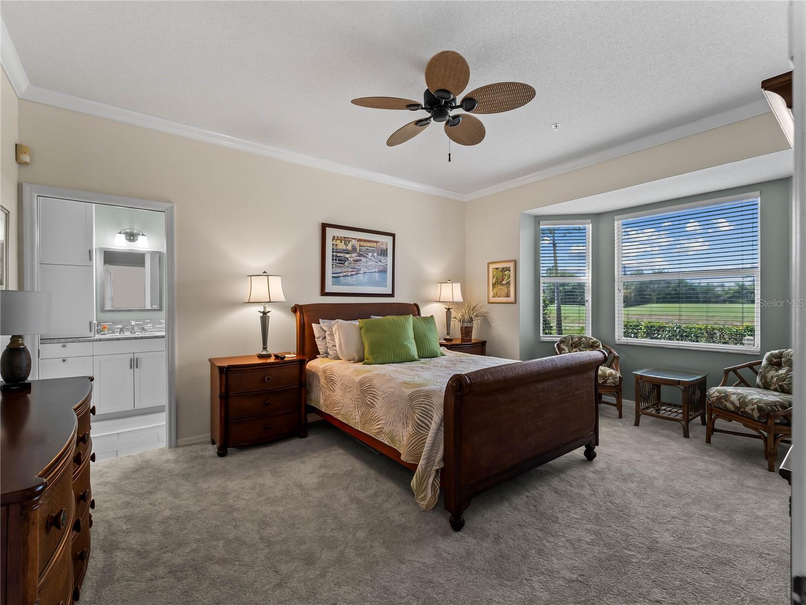 HERITAGE OAKS GOLF & COUNTRY CLUB - Residential
