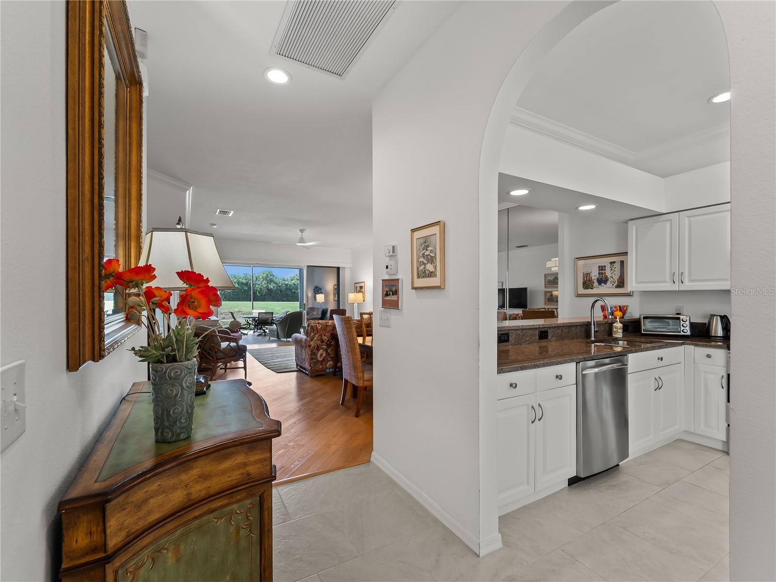 HERITAGE OAKS GOLF & COUNTRY CLUB - Residential