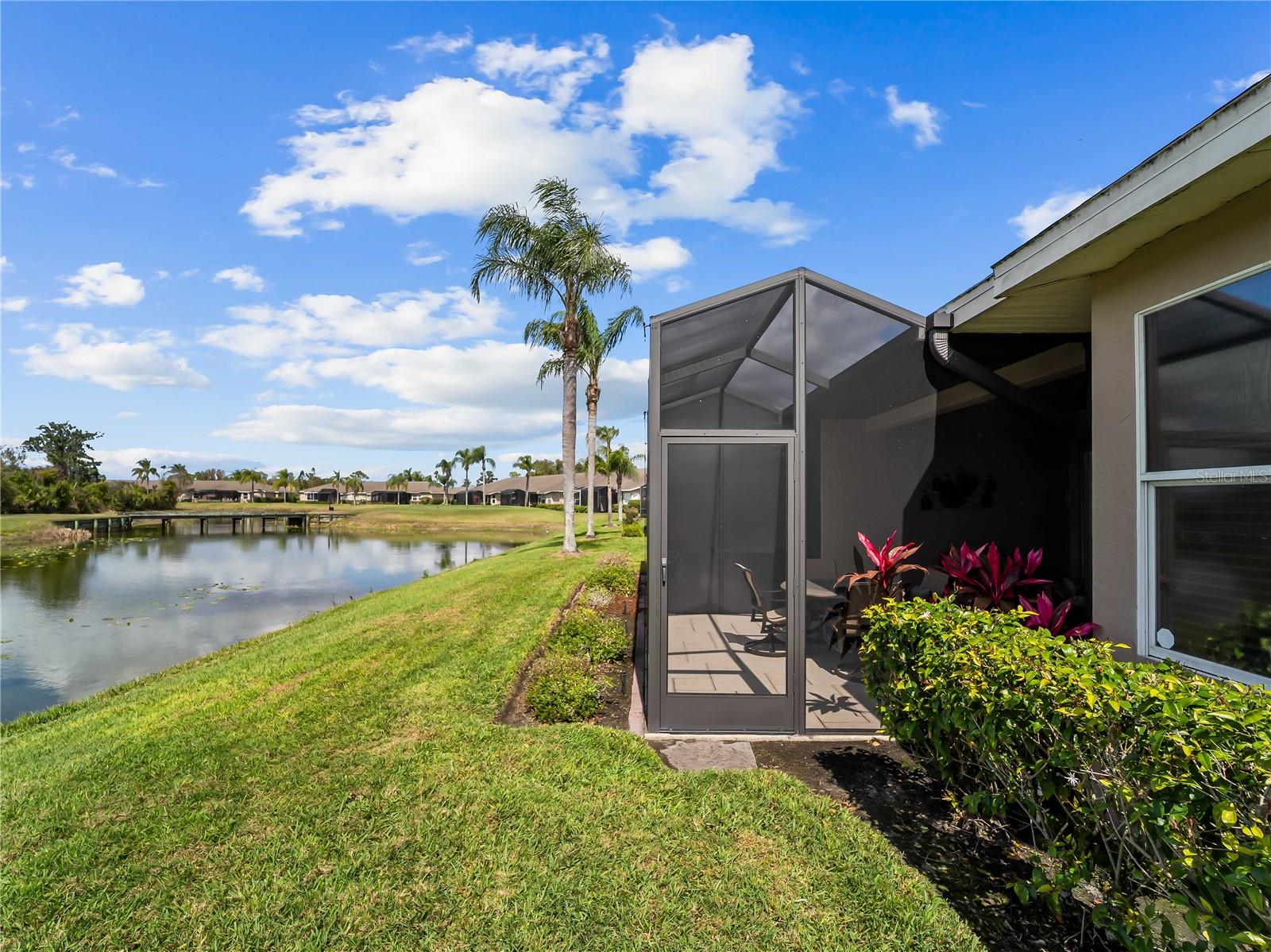 HERITAGE OAKS GOLF & COUNTRY CLUB - Residential