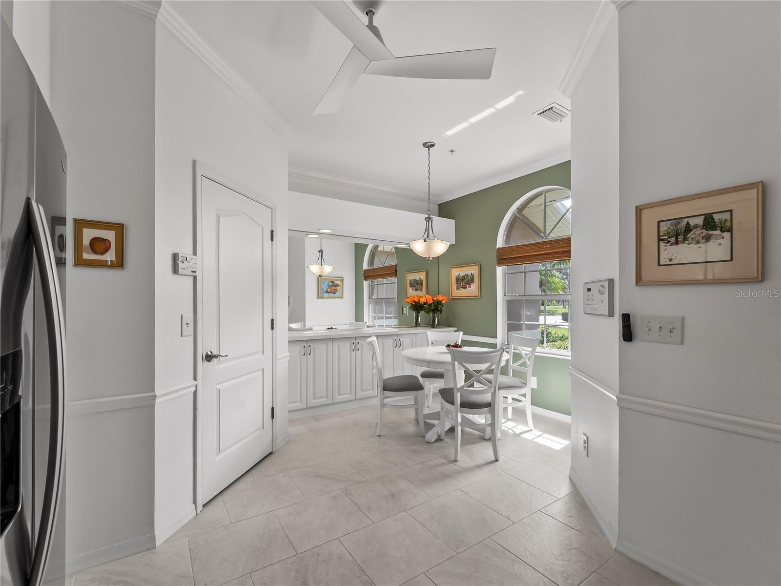 HERITAGE OAKS GOLF & COUNTRY CLUB - Residential