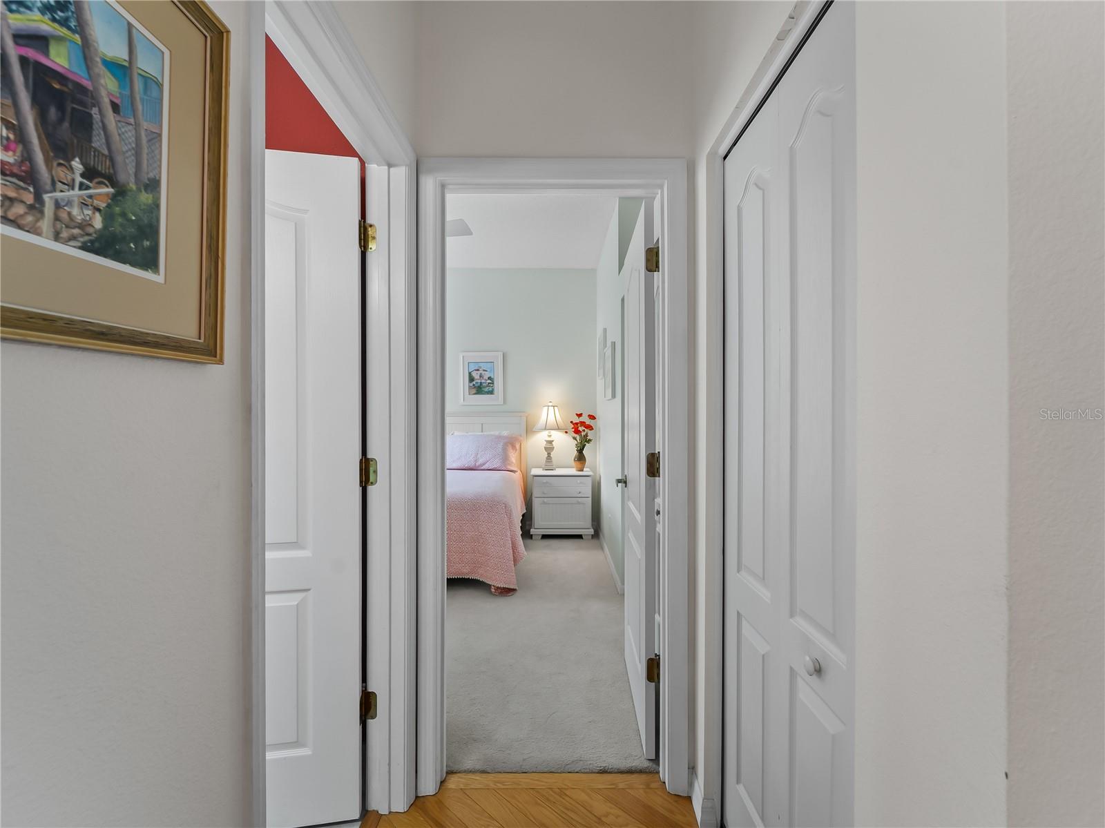 HERITAGE OAKS GOLF & COUNTRY CLUB - Residential