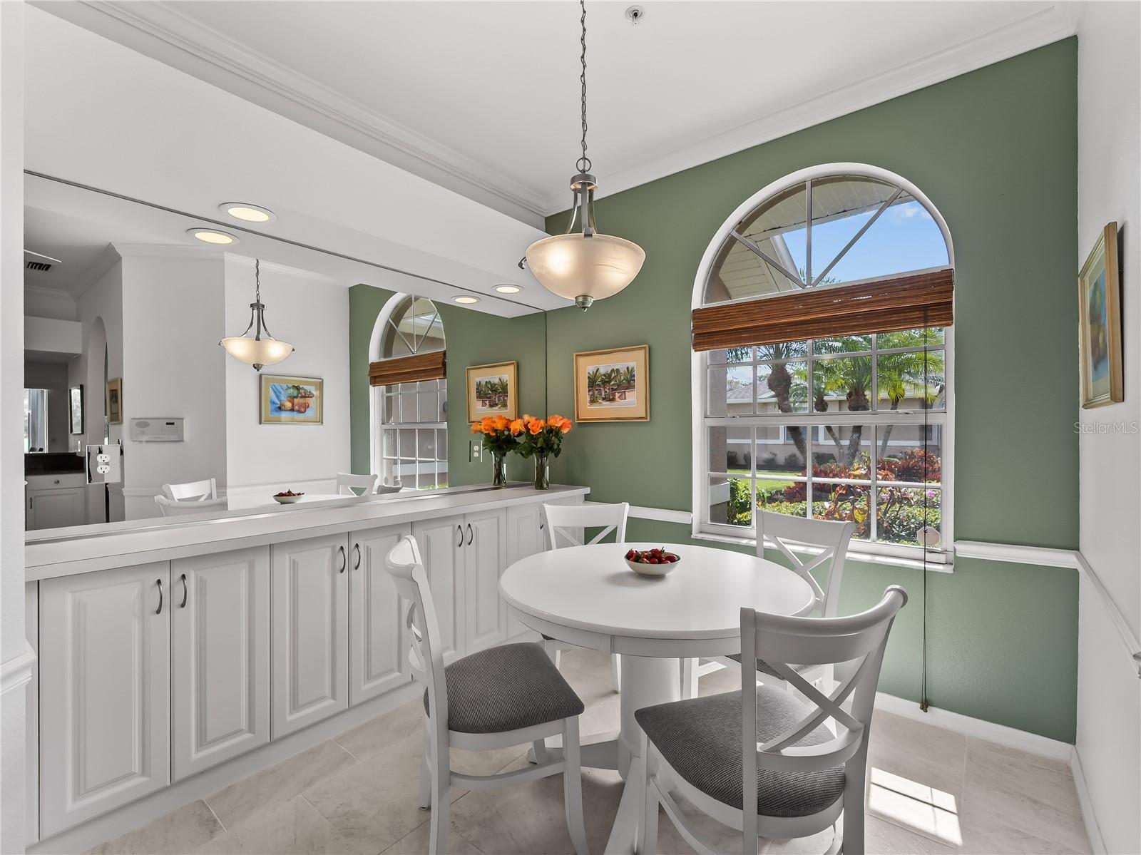 HERITAGE OAKS GOLF & COUNTRY CLUB - Residential