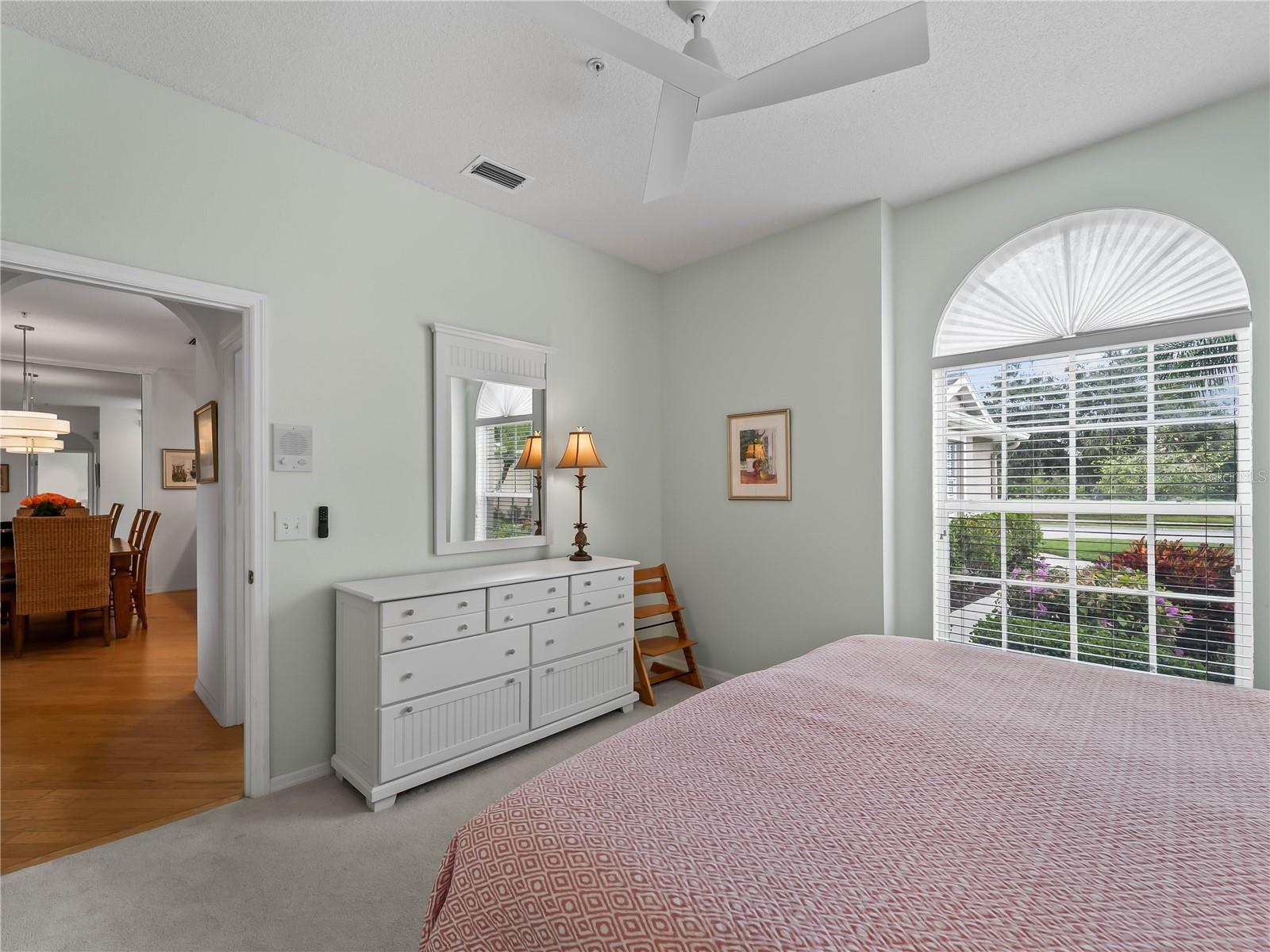 HERITAGE OAKS GOLF & COUNTRY CLUB - Residential