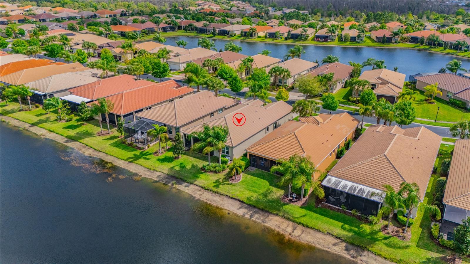 VALENCIA LAKES - Residential