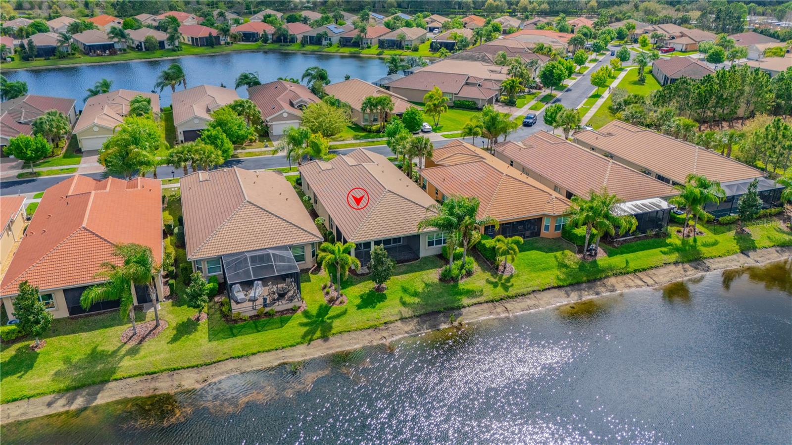 VALENCIA LAKES - Residential