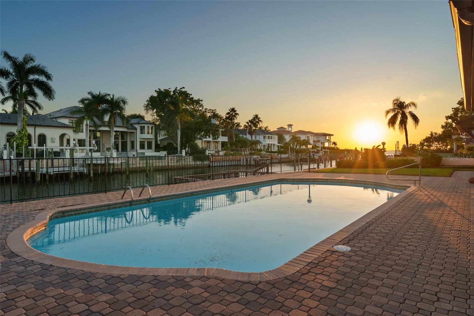 BEACH PARK ISLE SUB - Residential