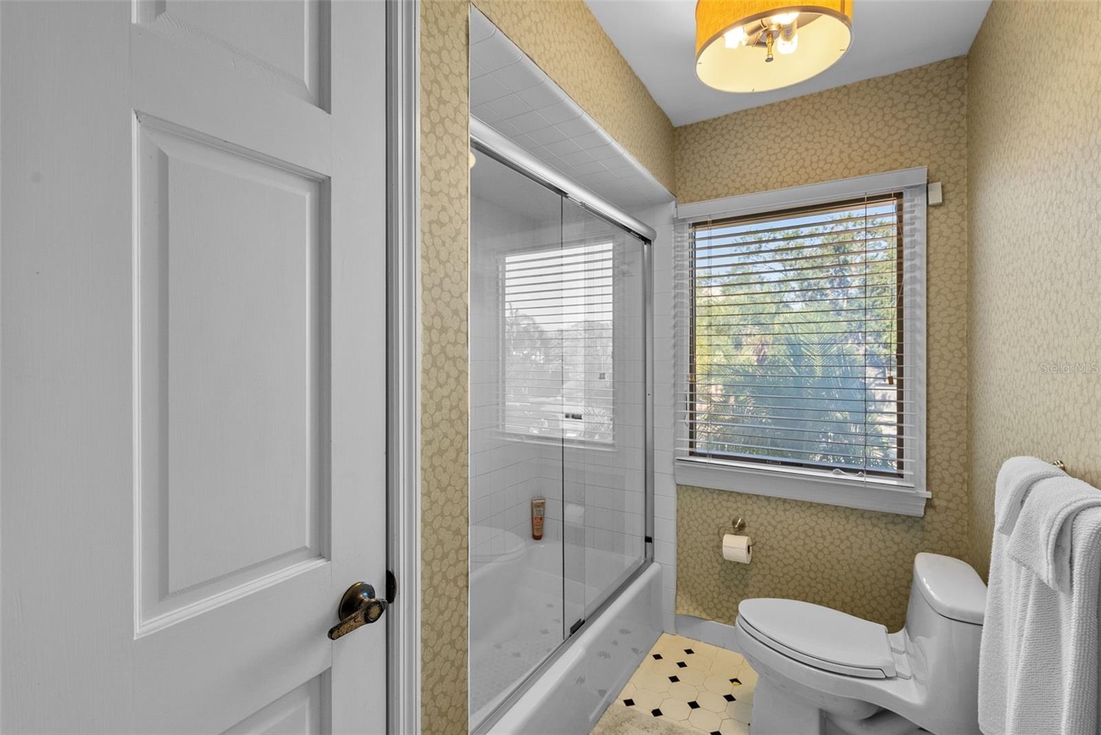 BEACH PARK ISLE SUB - Residential