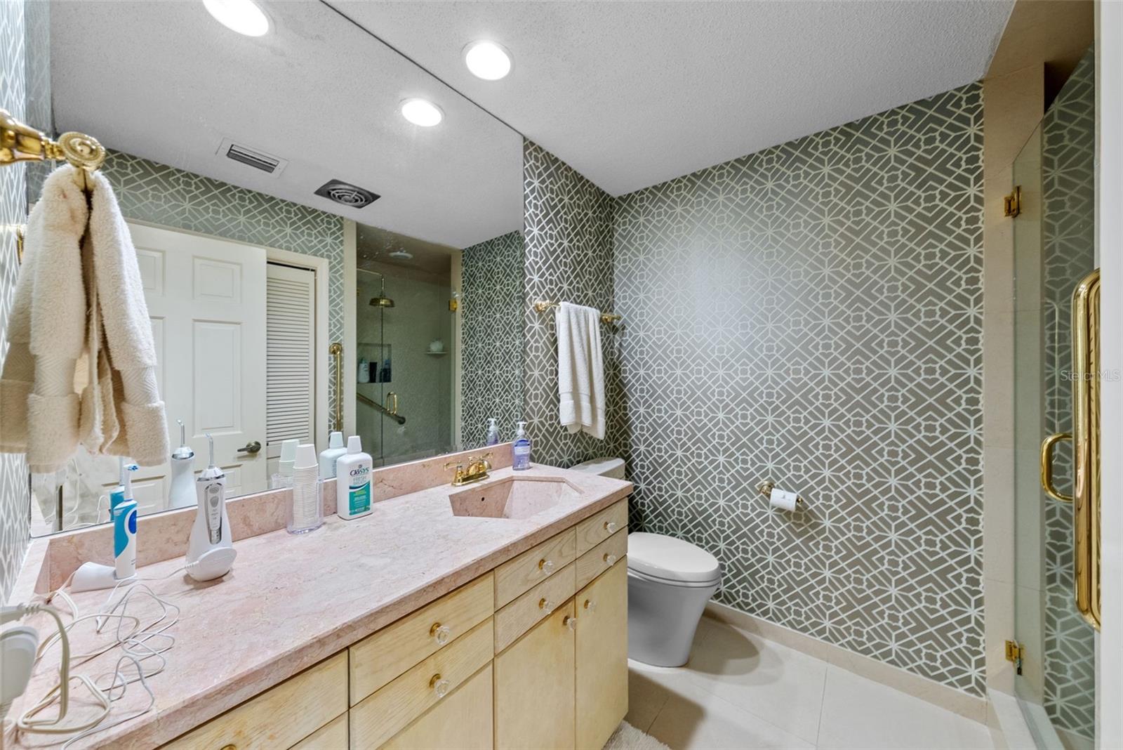 BEACH PARK ISLE SUB - Residential