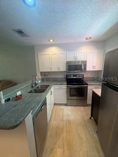 MAGNOLIA PLACE - Residential